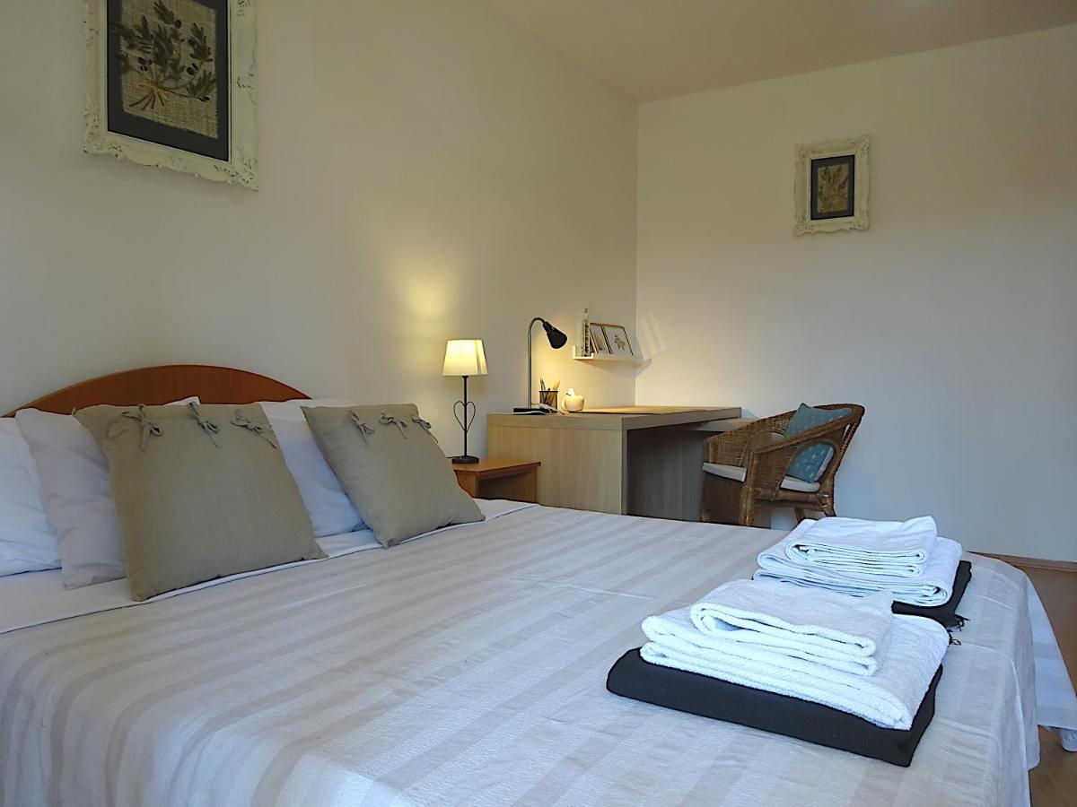 Eco Apartments Kate Sudurad Ngoại thất bức ảnh